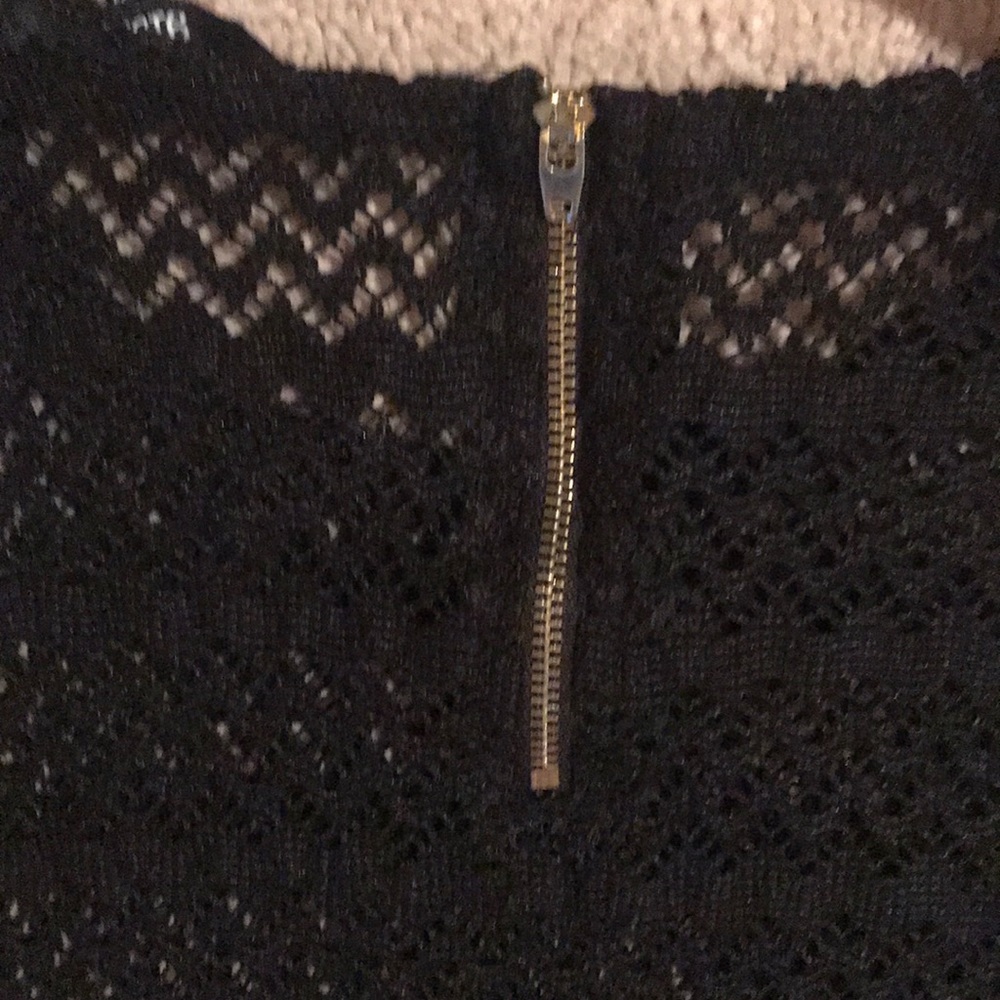 Lacey top - Picture 4 of 5